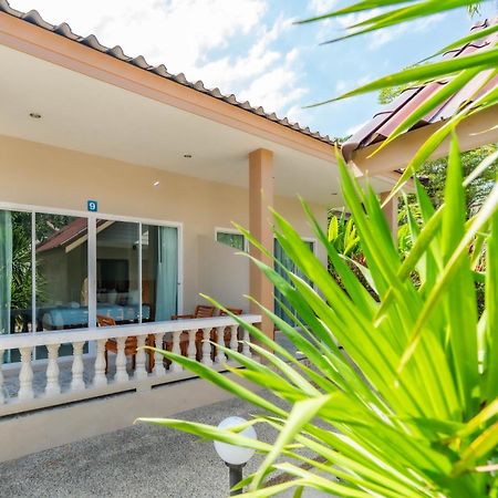 Lightplus Khao Lak Esterno foto