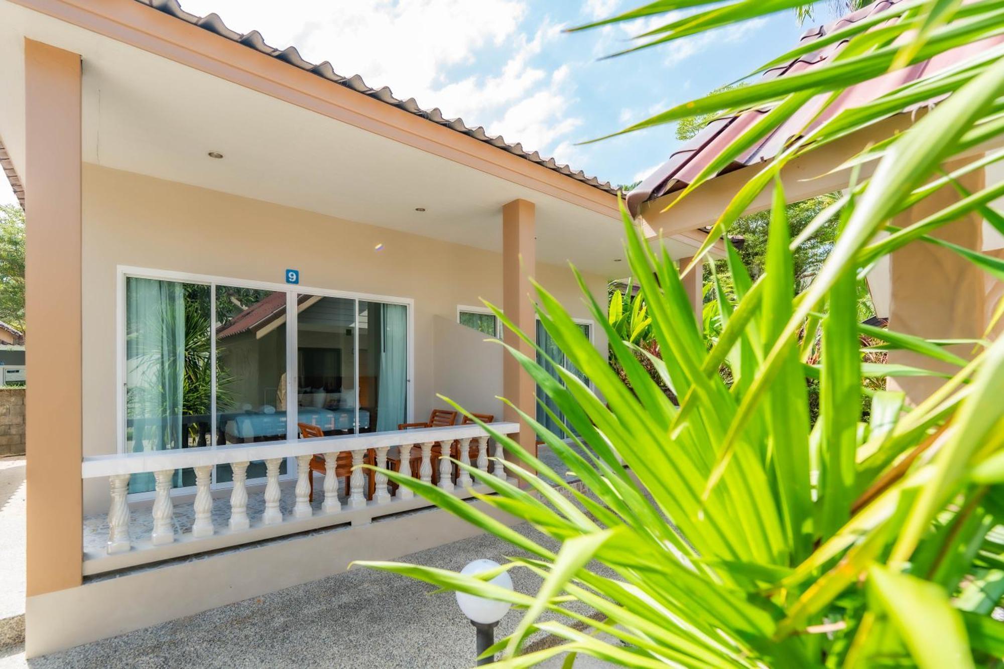 Lightplus Khao Lak Esterno foto