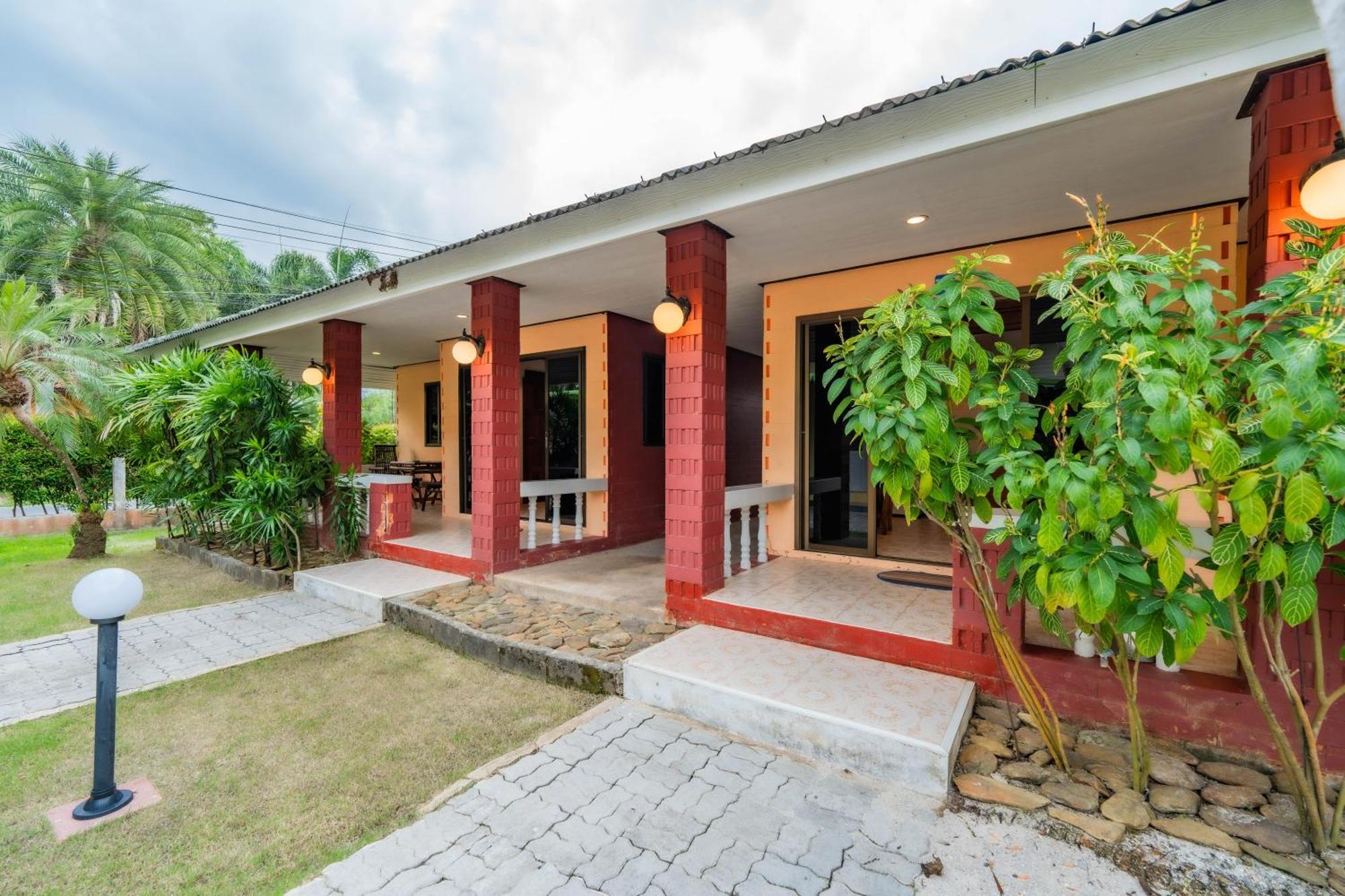 Lightplus Khao Lak Esterno foto