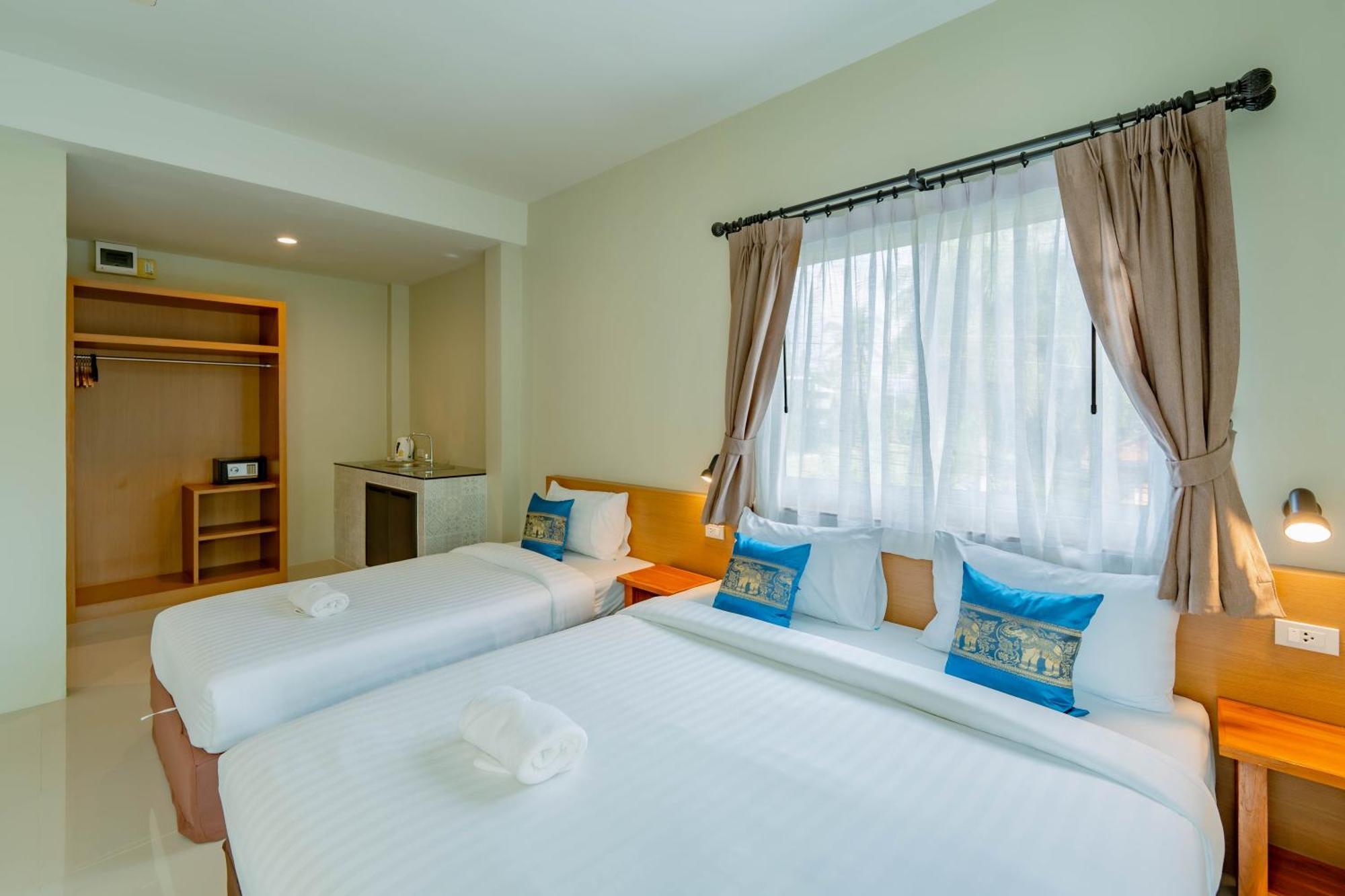 Lightplus Khao Lak Esterno foto