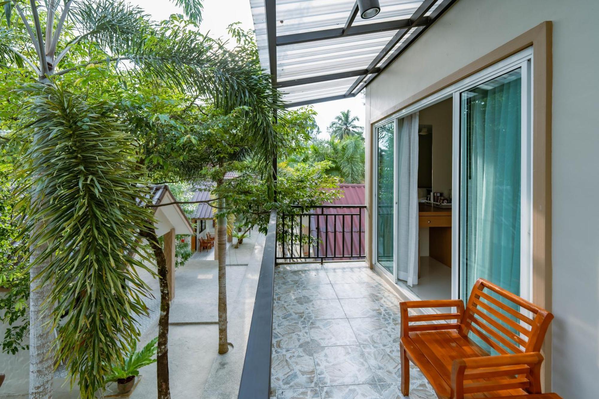 Lightplus Khao Lak Esterno foto