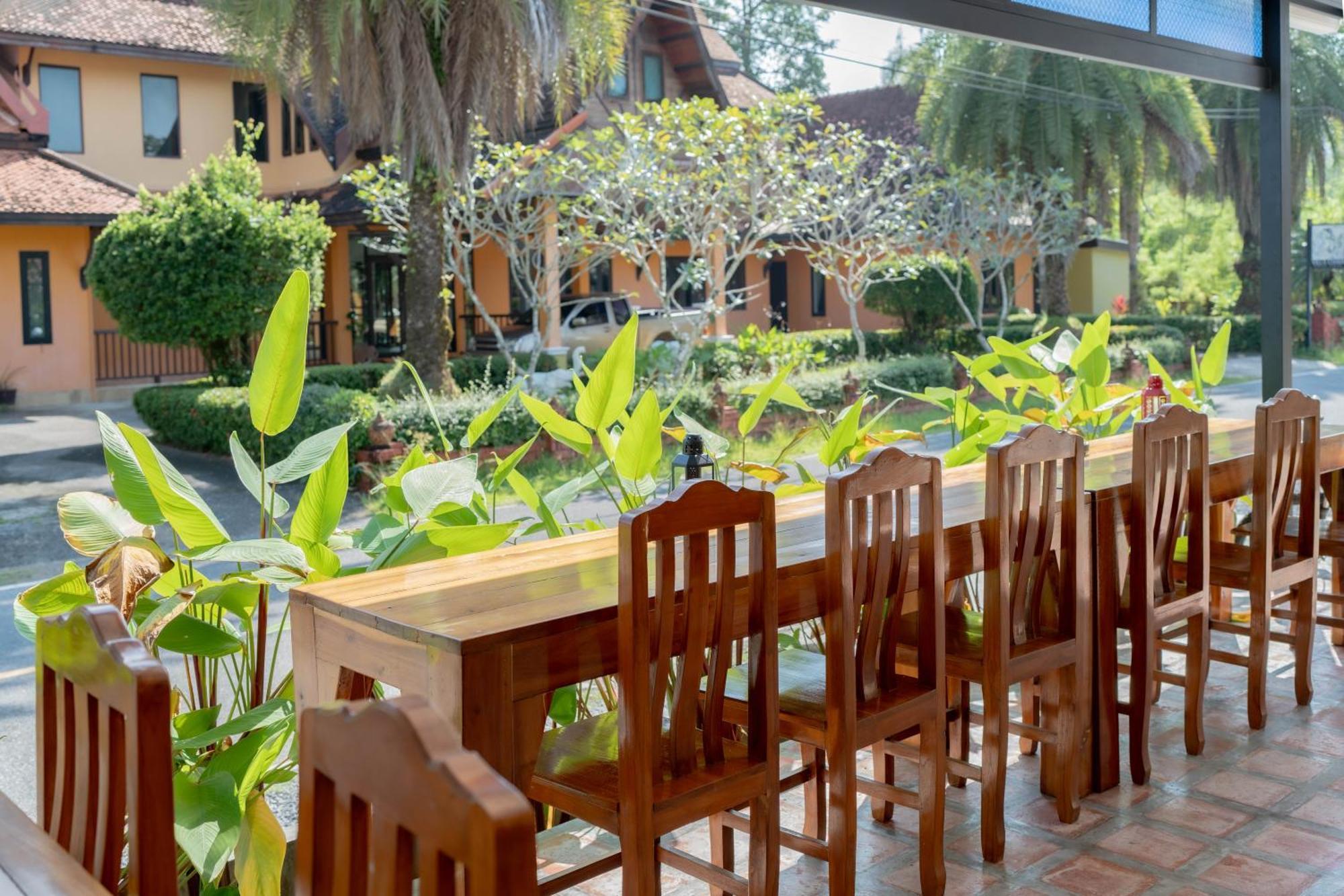 Lightplus Khao Lak Esterno foto